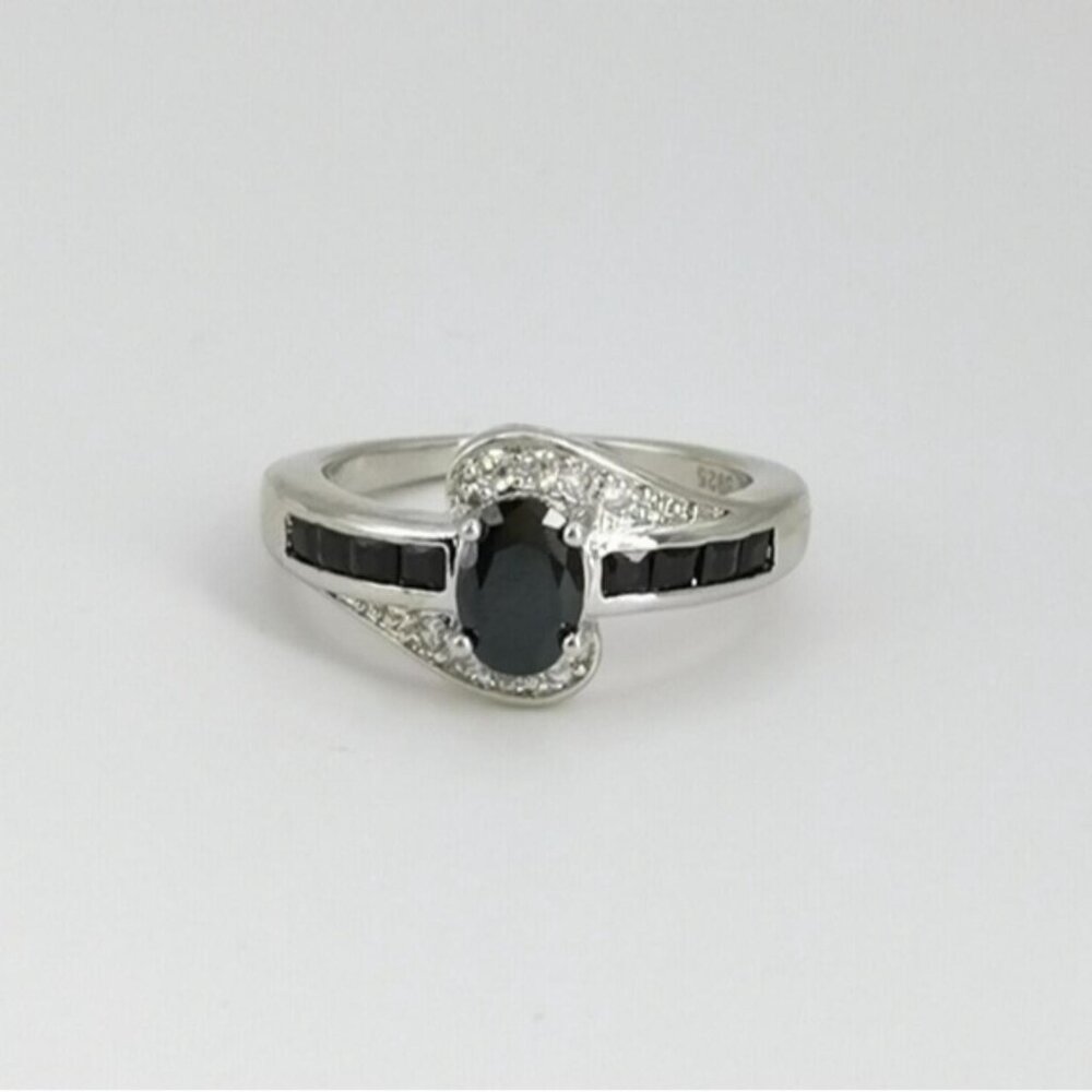 Sterling Silver Black Spinel ring size 7.25 🆕 - Picture 6 of 6